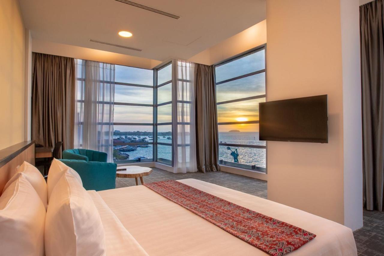Hotel 7 Suria Кота-Кинабалу Экстерьер фото